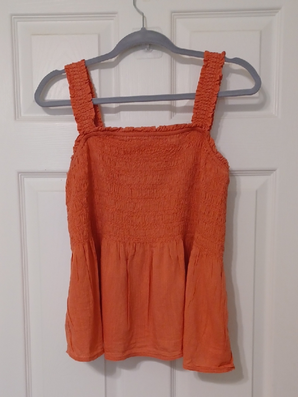 GAP Sz L, Coraln Elastized Smocked Camisole Tank. Cotton